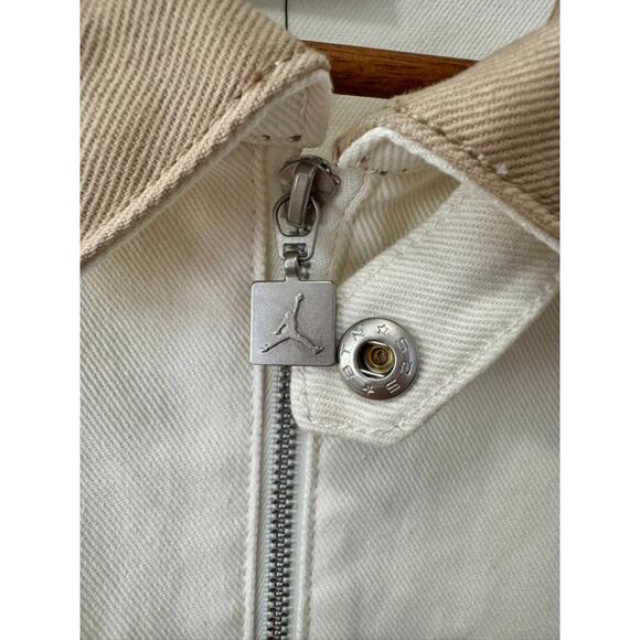 Air Jordan NWT Women's Creme Ivory Utility Bomber Jacket Size Medium Fits S, L - Picture 10 of 16